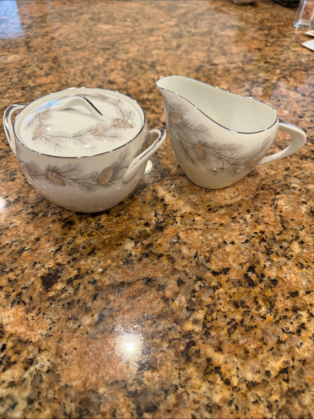 Sando Sierra Pine Japan Fine China Cream & Covered Sugar - pinecones - fall